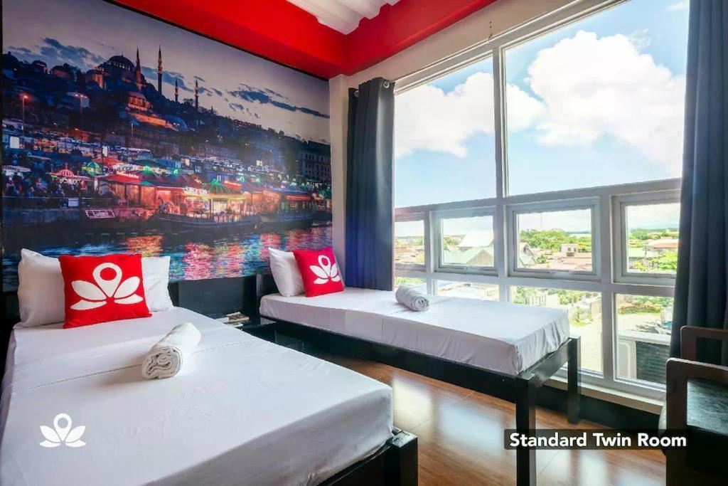 Sabel Travelers Inn Лаоаг Экстерьер фото